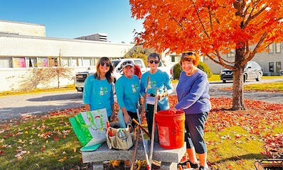 Linda G., Christina, Sue S. & Judy